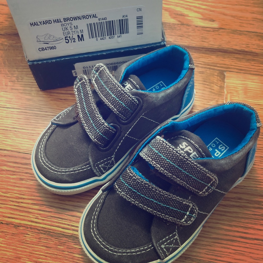Sperry toddler sneakers NIB